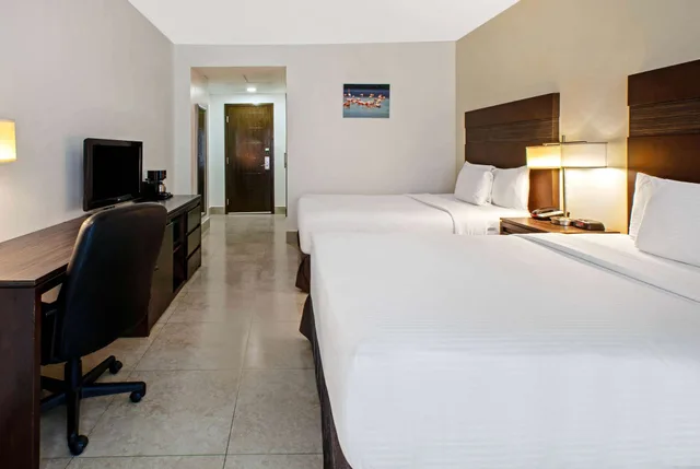 غرفة بسريرين كوين، Wyndham Garden Cancun Downtown 4/7
