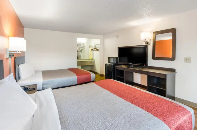 غرفة ديلوكس رباعية للمدخنين، Motel6 Salem, VA 7/10