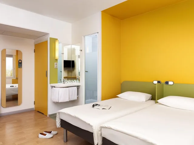 غرفة قياسية ثلاثية بثلاثة أسرّة، IBIS BUDGET WARSZAWA CENTRUM 1/5