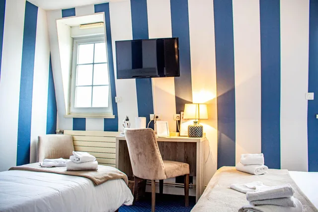 Standard, Triple, Bay View، Hotel Du Port Et Des Bains 2/5