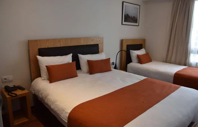 غرفة قياسية ثلاثية، Le Pietri Urban Hotel 4/10