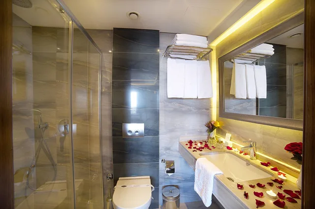 غرفة عائلية، Corner Hotel 5/5