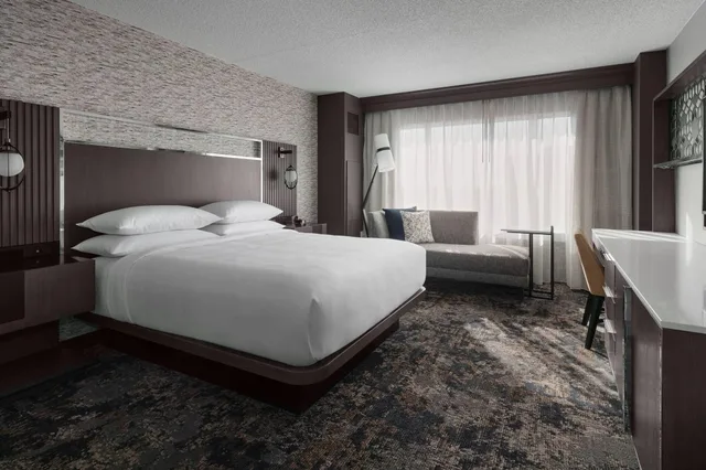 استوديو بسرير كينج لذوي الإعاقة، Bridgewater Marriott 1/2