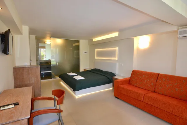 Room, Queen Bed, Pool View, Paloma Blanca Hotel 6/8