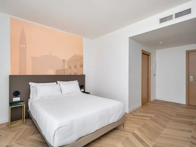 غرفة سوبيريور مزدوجة، Des Bains 4/6
