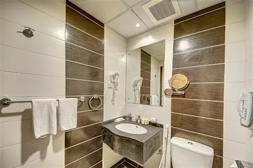 غرفة بسريرين منفصلين، فندق إيلاف بكة(ELAF BAKKAH HOTEL) 2/2