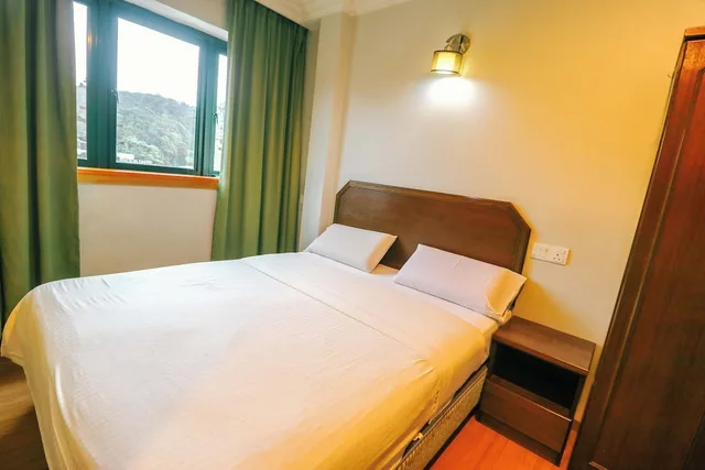 غرفة عائلية بسريرين كوين، Hotel Rose Crest Hill 3/9