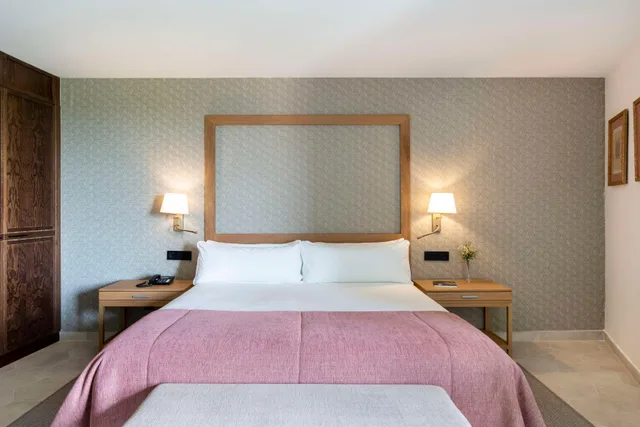 جناح جونيور، Parador De Ciudad Rodrigo 3/5