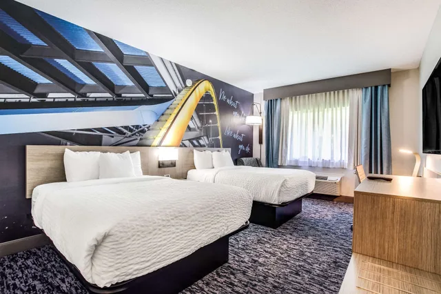 غرفة قياسية بسريرين كوين، Clarion Pointe Franklin Nashville Area 3/5