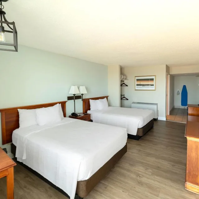 Room, 2 Double Beds, Ocean Front، The Oceanfront Inn 6/10