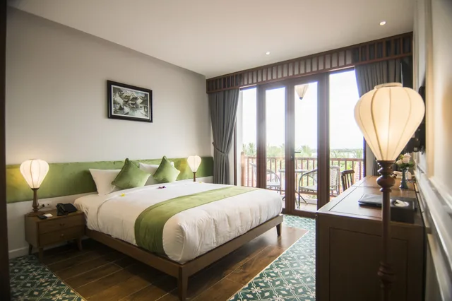 غرفة عائلية بسرير كينج مع أريكة، Vinh Hung Old Town Hotel 1/4