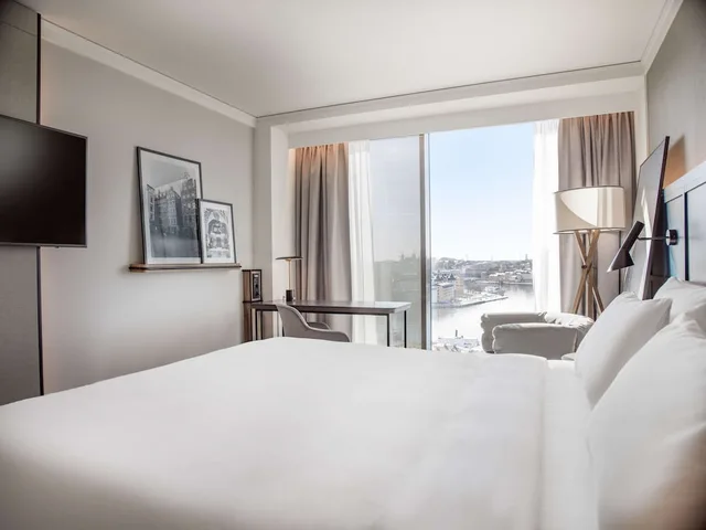 غرفة بريميوم بانورامية بسرير كينج بإطلالة لذوي الإعاقة، Radisson Blu Waterfront Stockholm 3/5