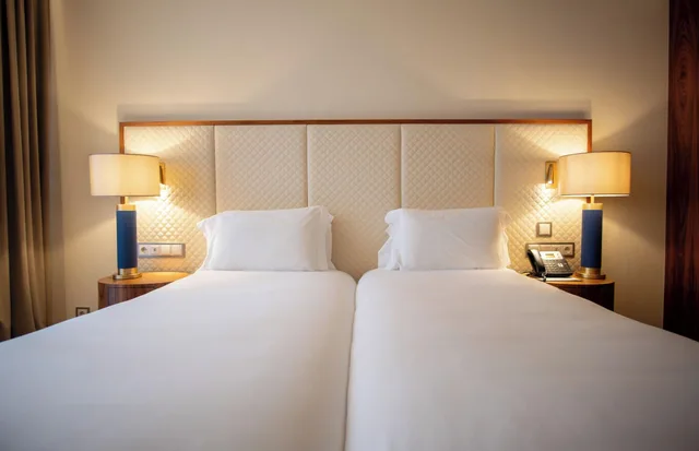 غرفة سوبيريور بسرير كينج، Boeira Garden Hotel Porto Gaia, Curio Collection by Hilton 7/7
