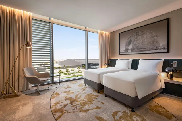Royal, Suite, Balcony, Lounge Access, Radisson Blu Hotel Riyadh Convention & Exhibition Center 4/10