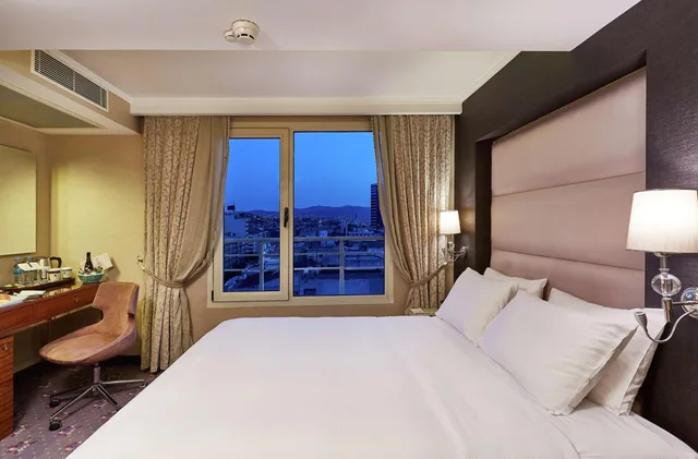 Room, Single, Doubletree By Hilton Hotel Izmir Alsancak 16/28