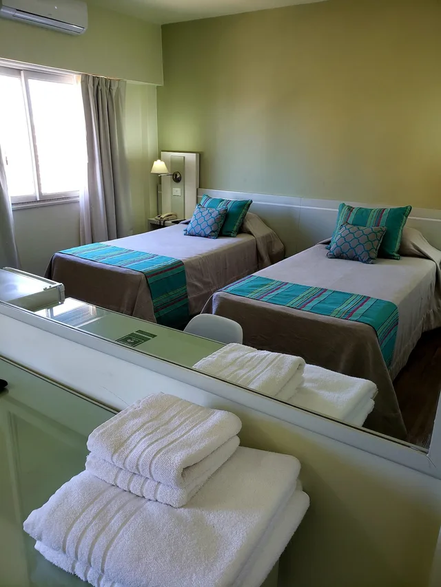 غرفة سوبيريور بسريرين منفصلين، Hotel Continental 1/7