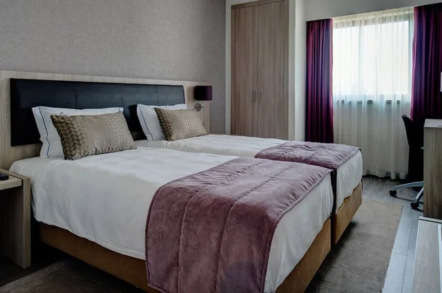 غرفة تنفيذية بسريرين منفصلين، VIP Inn Berna Hotel 3/10