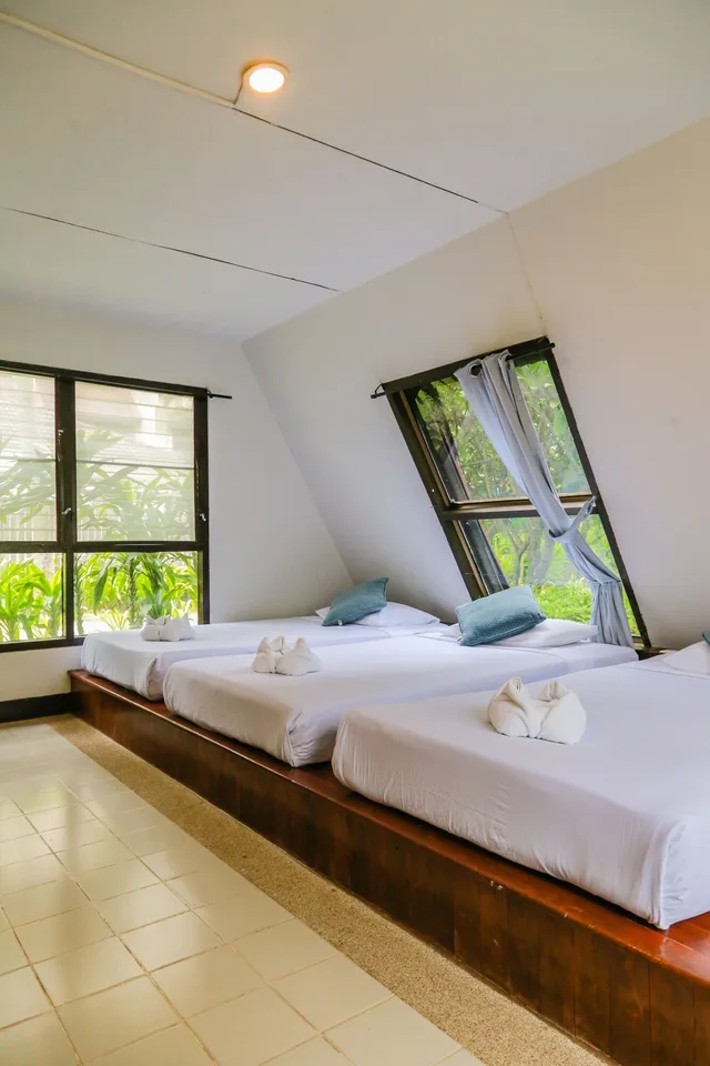 فيلا ديلوكس بسرير مزدوج وسريرين منفصلين، Rayong Chalet Resort 4/10