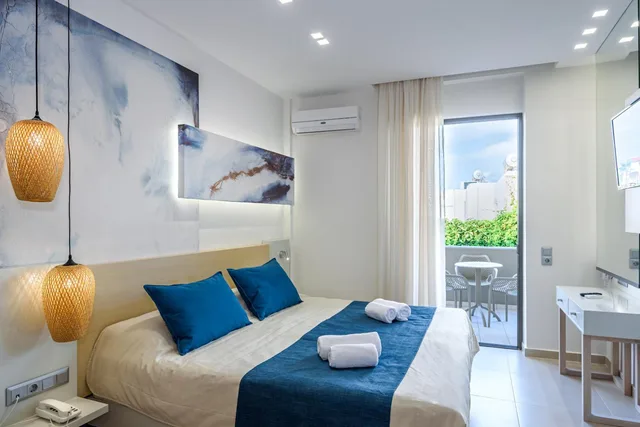 غرفة سوبيريور بسرير مزدوج أو سريرين منفصلين بإطلالة على الحديقة، Marinos Beach 6/9