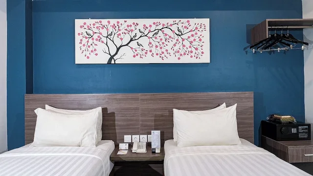 غرفة بزنس بسريرين منفصلين للمدخنين، AYANI HOTEL 1/1
