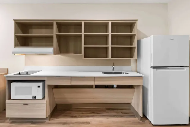 جناح بسريرين كوين لذوي الإعاقة، WoodSpring Suites Pensacola West 4/4