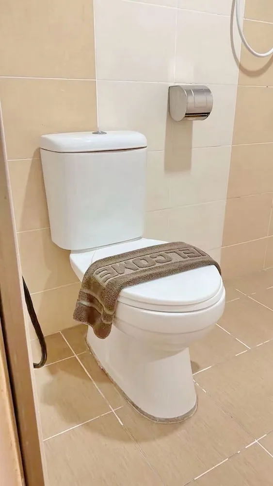 غرفة تنفيذية بسرير كوين، Desa Queenspark Hotel 9/10