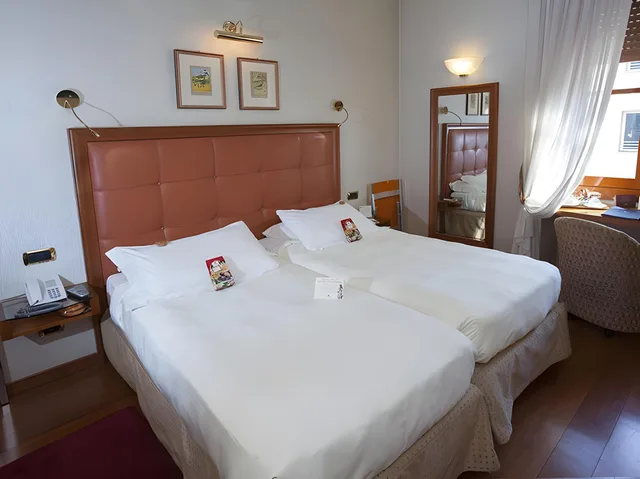 Room, Double or Twin Bed, with Extra Bed, Berna 1/2