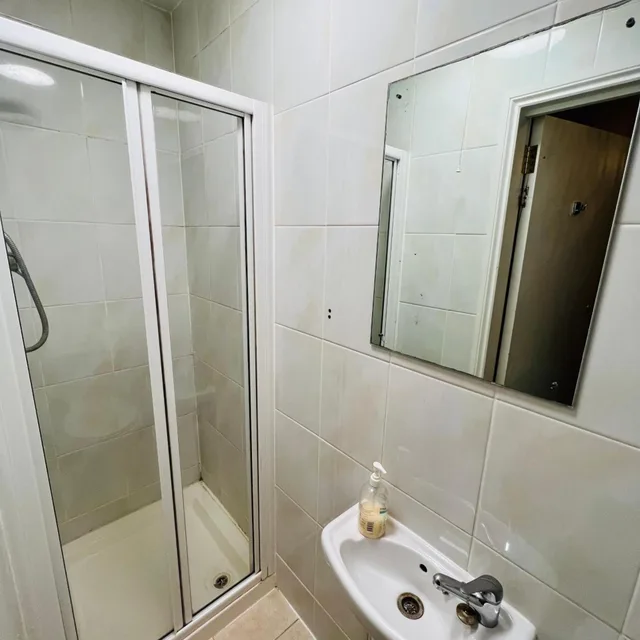 غرفة عائلية بحمام خاص، Gresham Hotel 7/8