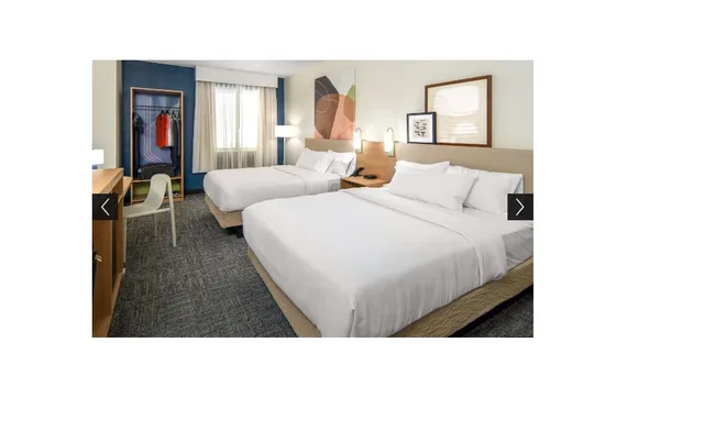 استوديو بسريرين كوين لذوي الإعاقة، Spark by Hilton Erie 1/1