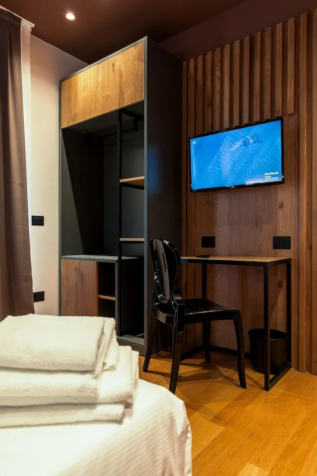 Arya, Suite, Double Bed, 2 Sofa, Small، Best Western Hotel Arya 2/5