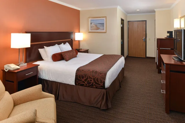غرفة، Best Western Plus Landmark Inn 4/6