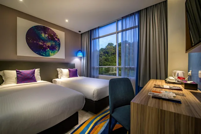 غرفة سوبيريور بسريرين منفصلين بإطلالة على الحديقة، Mercure Kota Kinabalu City Centre 3/10