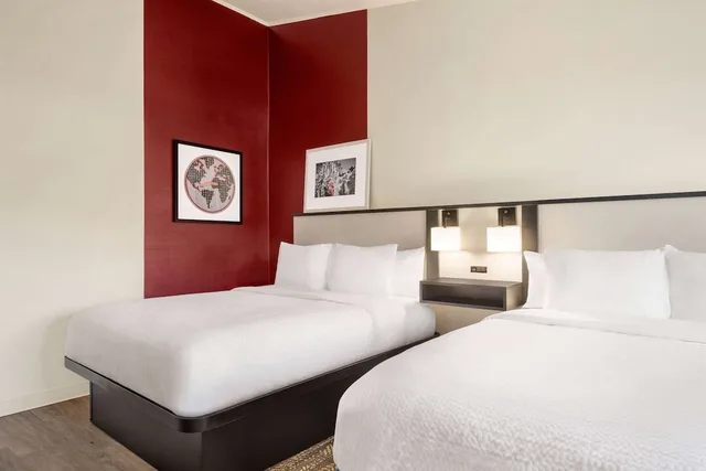 Renovated, Standard, 2 Queen Beds, Ramada by Wyndham Allentown/Bethlehem 2/4