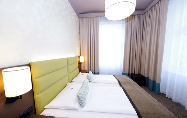 غرفة كومفورت بسرير كوين، HOTEL DREI KRONEN VIENNA CITY 4/10