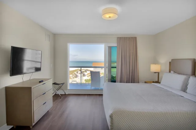 2 Bedrooms, Suite, Gulf View, Low Floor، The Avalon Club 1/10