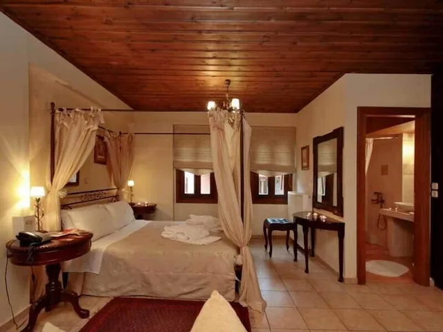 دوبلكس فاخر بسرير كوين بإطلالة على الجبل مع أريكة، Menalia Villas Suites 5/7
