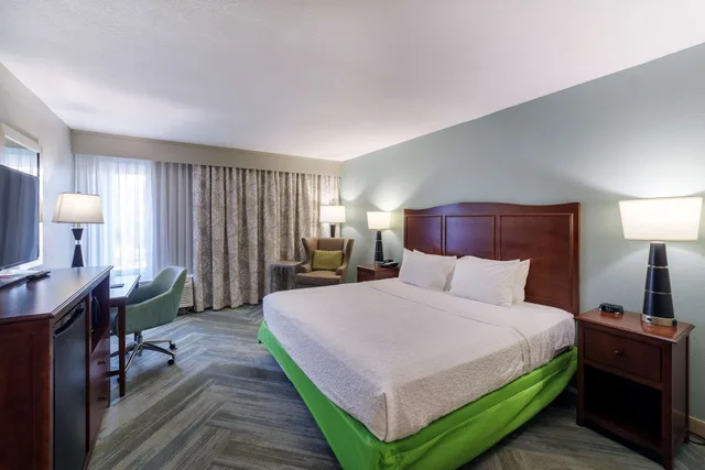 غرفة بسرير كينج، Hampton Inn Port Charlotte 2/8