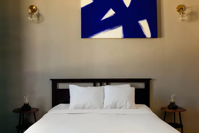 غرفة داخلية بسرير كوين، El Colonial - Adults Only 3/10
