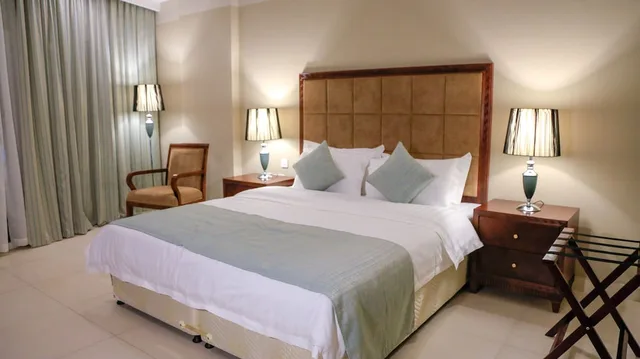 غرفة بسرير كينج، Muscat Inn Hotel 2/2