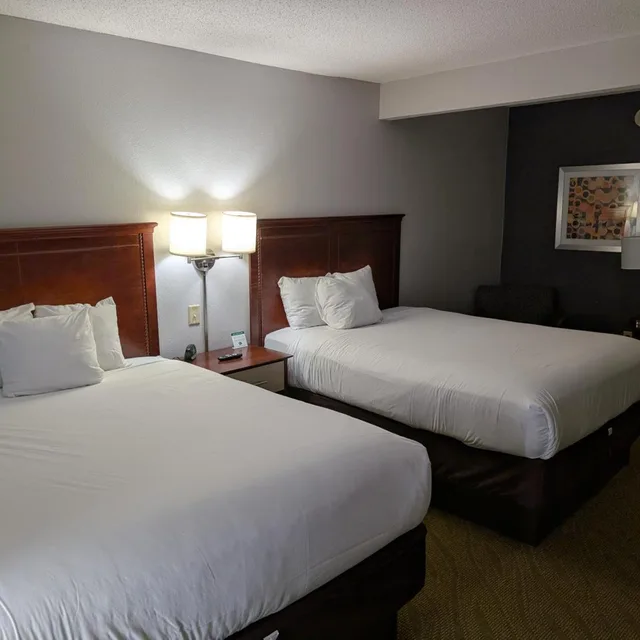 غرفة بسريرين كوين، Wingate By Wyndham Chesapeake 6/10