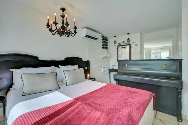 غرفة بسرير مزدوج في الملحق، Hotel the Originals Martigues Clair 2/3