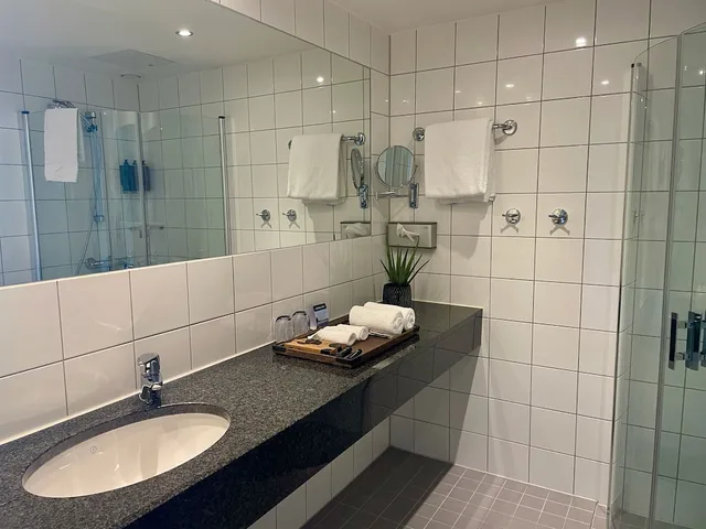 Suite, Double Bed, Front View, Sofa, Balcony، Son Spa 2/2