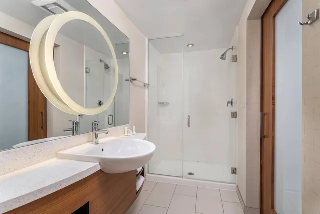 استوديو بسريرين كوين بإطلالة على النهر مع سرير سحّاب إضافي، Springhill Suites Chattanooga Downtown Cameron Harbor 3/6