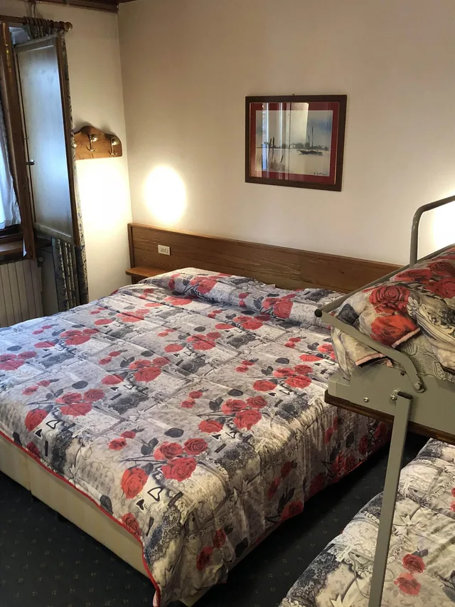 غرفة قياسية رباعية، Majoni Hotel 2/4