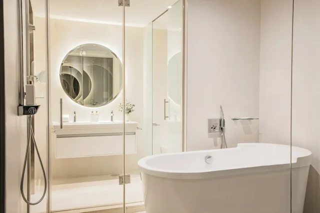 2 Bedrooms, Red Level, Suite, 2 King Beds، Palacio de Los Duques Gran Melia 2/2