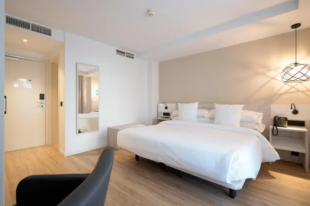 غرفة بسريرين منفصلين، Obal Urban Hotel 2/3
