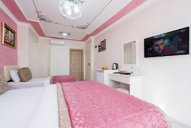 غرفة عائلية ثلاثية بسرير كوين وسرير فردي، Atam Suites Apart 1/10