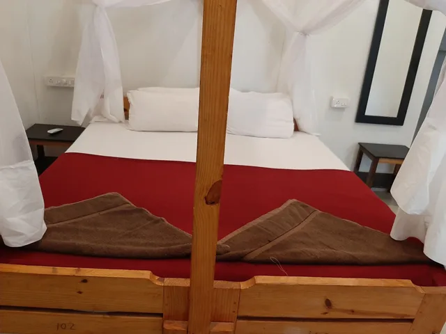 غرفة بسرير كينج بإطلالة على الحديقة، Om Shanti Patnem 6/8