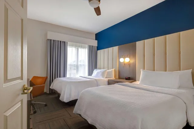 جناح بسريرين مزدوجين بغرفة نوم واحدة مع أريكة، Homewood Suites by Hilton Jackson-Ridgeland 2/10