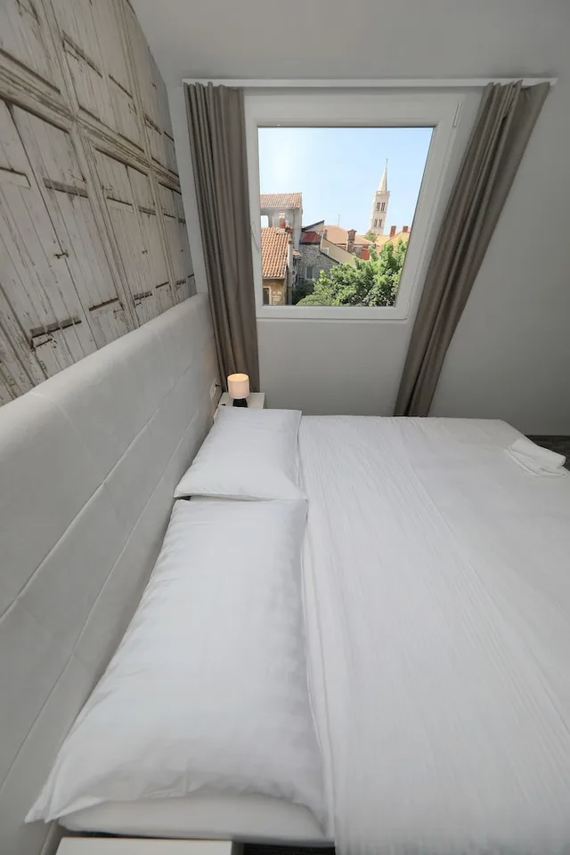 غرفة قياسية بسرير كوين بحمام خاص، Downtown Boutique Hostel 2/5